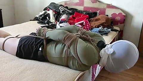 Chinese Pantyhose Bondage