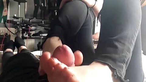Close Up Pov Footjob Delivery By Amateur