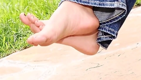 Hot Foot Compilation - Victoria Justice