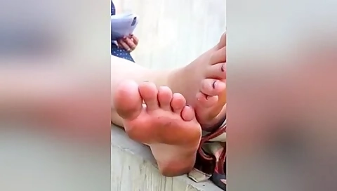 Exotic Girl Is In Public Having Fun Exposing Her Sexy Dirty Feet