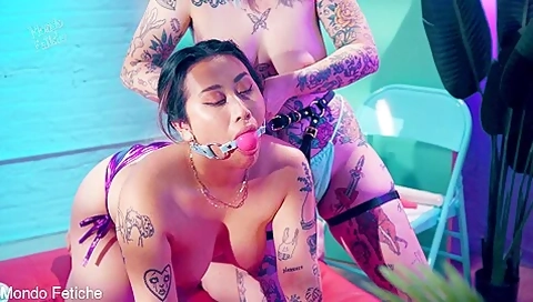 Mondo Therapy ( 1) With Elody Rose And Selene Sun