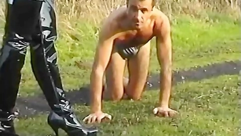 Outdoors - Femdom Cruella