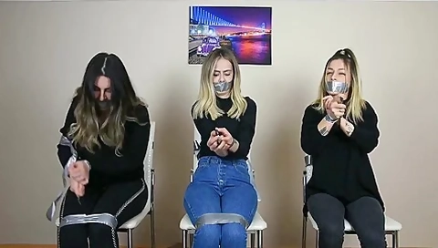 Trio Chairtied