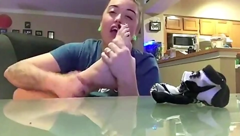Amateur Dark Haired Slut Gets Dirty In Her First Foot Fetish Compilation