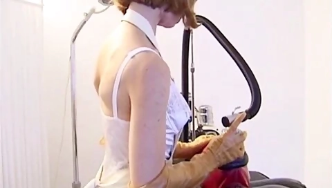 Rubber Slut Undergoes Gas Treatment
