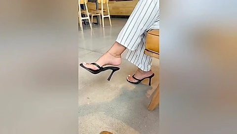 Elegant Babe Gets Filmed In Public Dangling Her Sexy High Heels