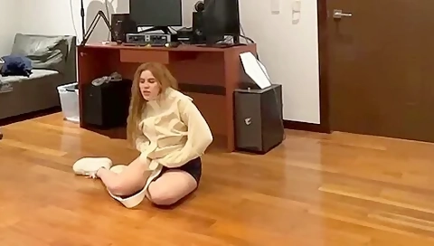 Girl Is Straitjacketed On Spanish Reality Show