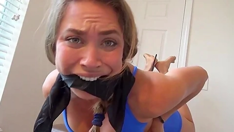 Anastasia Cleave Gagged