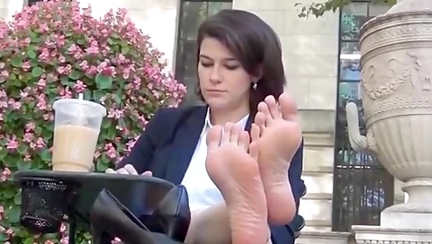 Hot Businesswoman Caught Barefoot At The Restaurant During Lunch Break
