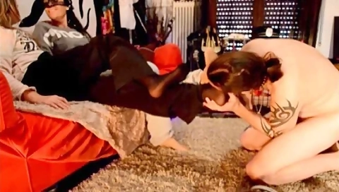 Foot Slave Cums After Lockdown In Chastity